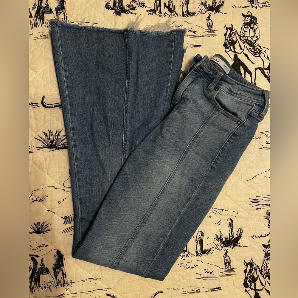 SIZE 27 High Waisted Flare Jeans